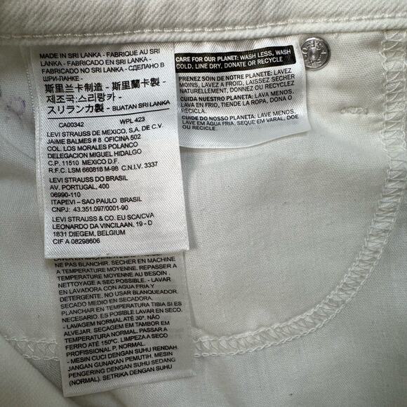 Levi's White Denim Cut Off Jean Shorts Womens Sz 28 Distressed Raw Hem Mid Rise - Picture 8 of 10